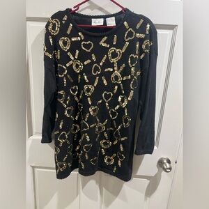 VTG Lg Kathie Lee Valentines day sweater w/ gold heart sequins. Shoulder pads.